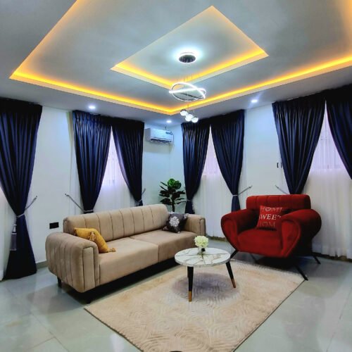 Townhouse Suites